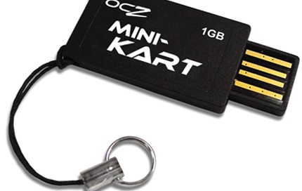 OCZ Ultra Slim Mini-Kart USB 2.0 Flash Drive